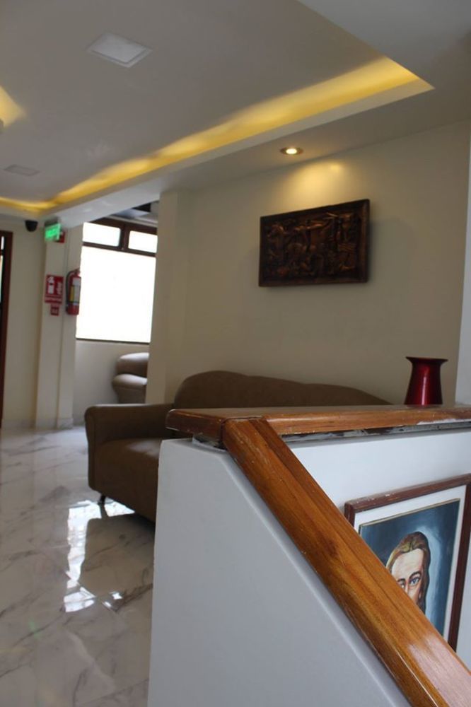 Hotel Saint Thomas Quito Esterno foto